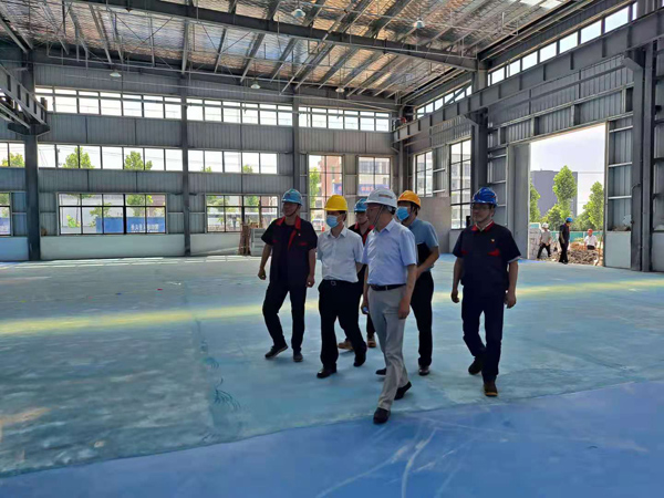 市住建局局長(cháng)到獅子山項目調研