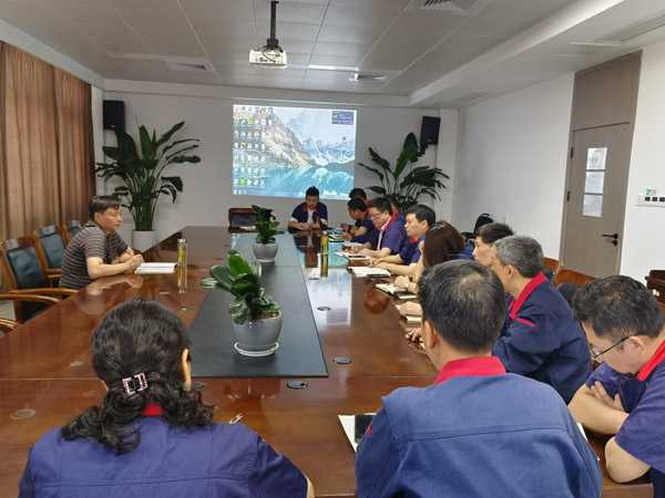 公司副總經(jīng)理、安全總監到鋼構公司調研