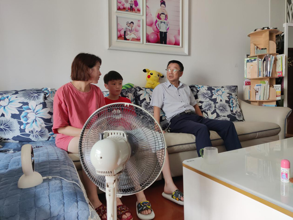 公司黨委開(kāi)展走訪(fǎng)慰問(wèn)