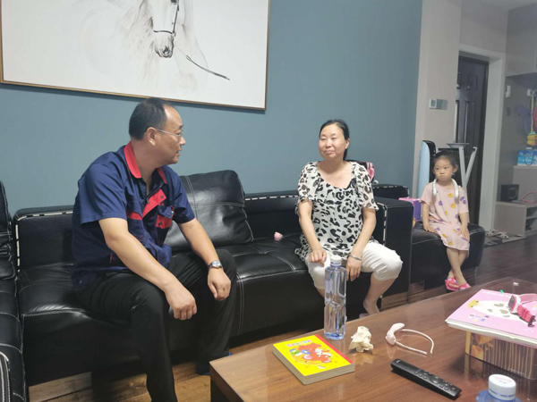 公司黨委開(kāi)展走訪(fǎng)慰問(wèn)