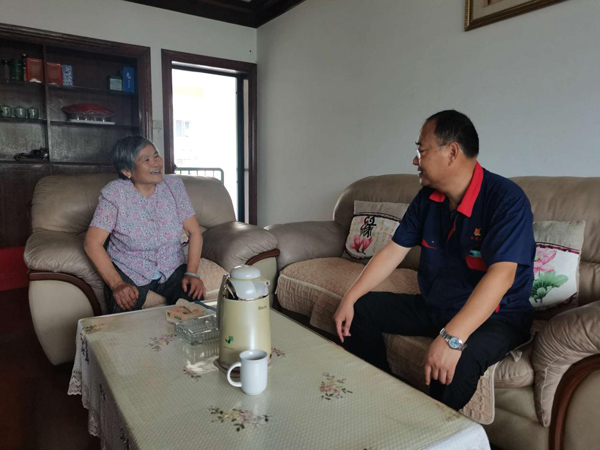 公司黨委開(kāi)展走訪(fǎng)慰問(wèn)