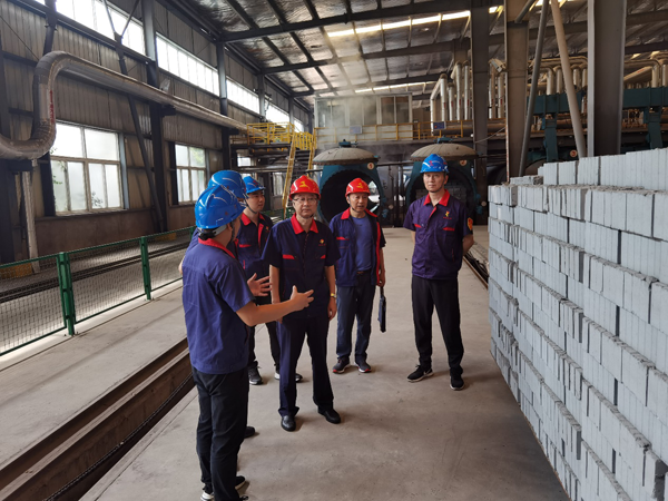 公司黨委書(shū)記調研建材業(yè)務(wù) 公司黨委書(shū)記調研建材業(yè)務(wù)