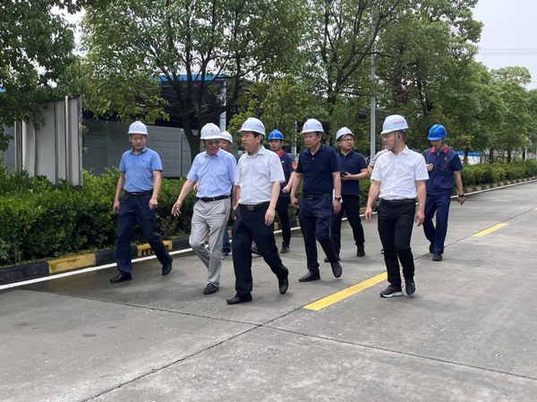 市副市長(cháng)汪發(fā)進(jìn)到建材公司調研 市副市長(cháng)汪發(fā)進(jìn)到建材公司調研