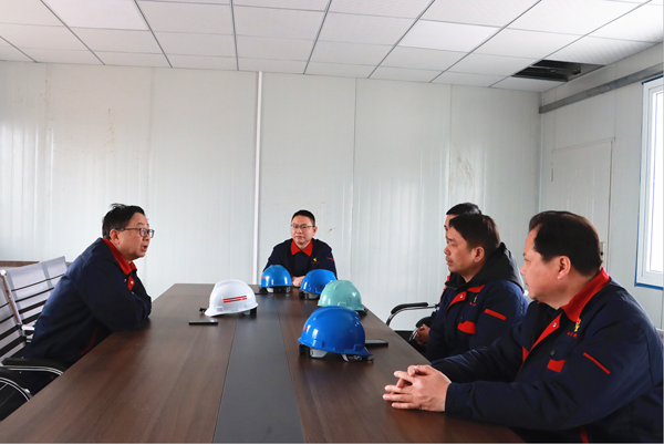 公司黨委書(shū)記王伍升到銅基新材料項目檢查指導工作 公司黨委書(shū)記王伍升到銅基新材料項目檢查指導工作