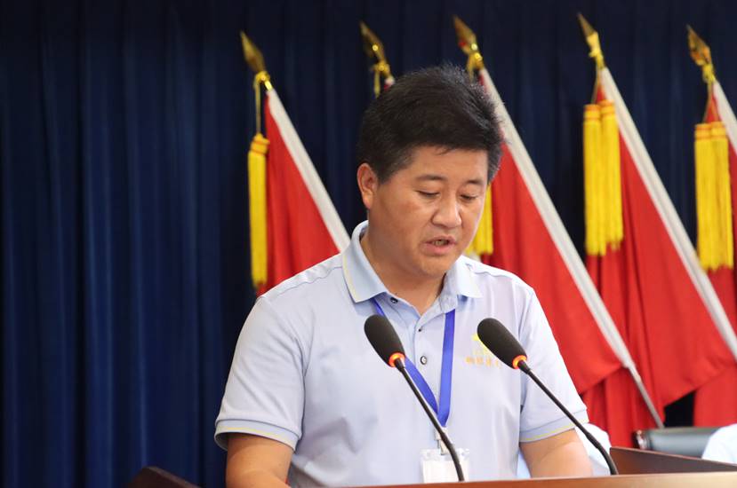 公司召開(kāi)三屆一次職工代表會(huì )、三屆工會(huì )會(huì )員代表會(huì )