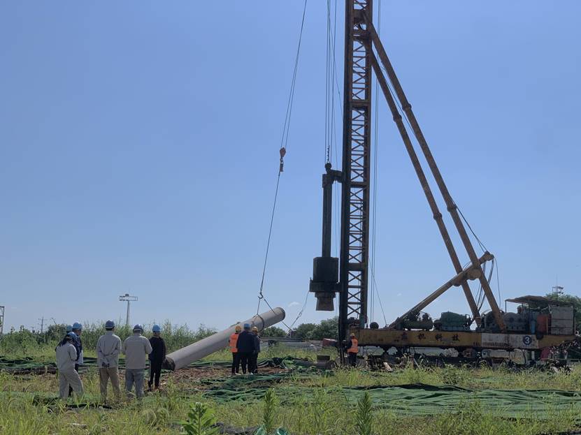 金冠銅業(yè)12萬(wàn)噸硫酸倉儲項目打下第一根試驗樁 金冠銅業(yè)12萬(wàn)噸硫酸倉儲項目打下第一根試驗樁